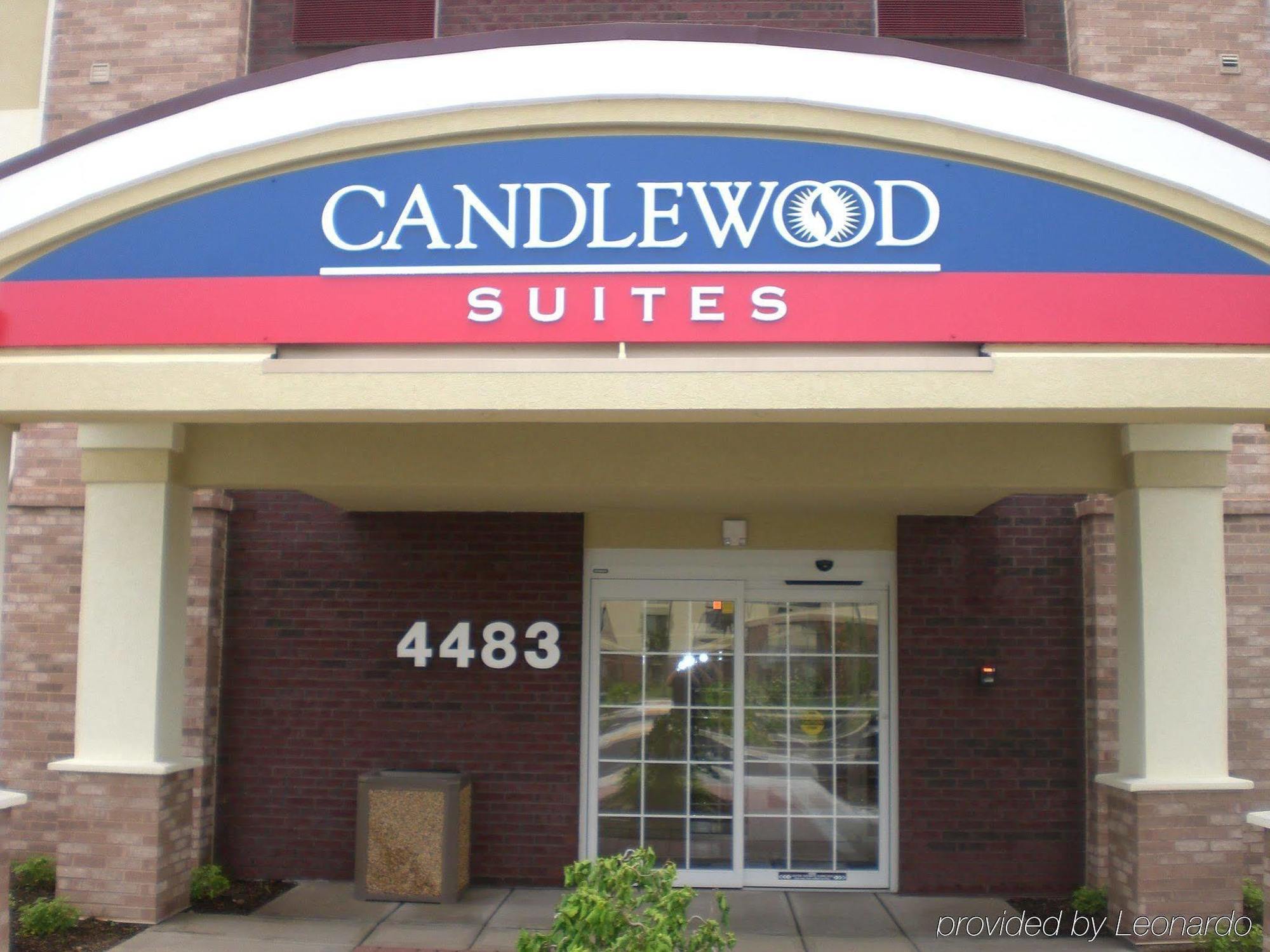 Candlewood Suites Milwaukee Brown Deer, An Ihg Hotel Exterior photo